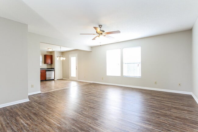 Photo - 1796 Feather Reed Ln