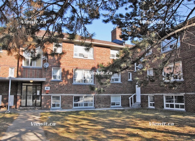 Building Photo - 1 Bedroom Apartment located in Wilson Heights Unit 3