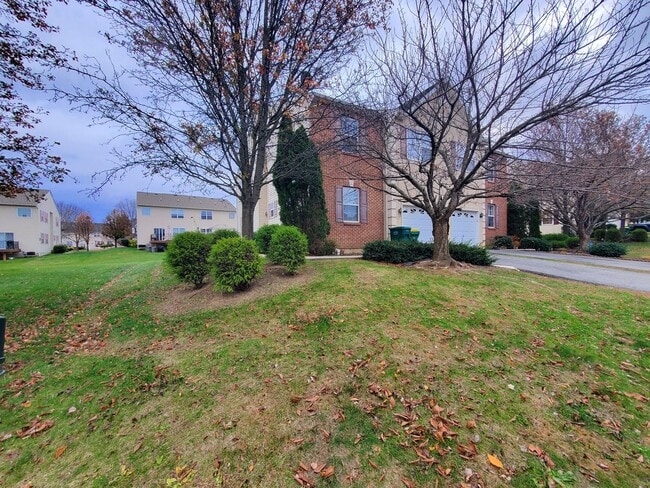 Photo - Beautifully Upgraded Semi-Detached Home with 3 Bedrooms Plus Den in East Penn School District