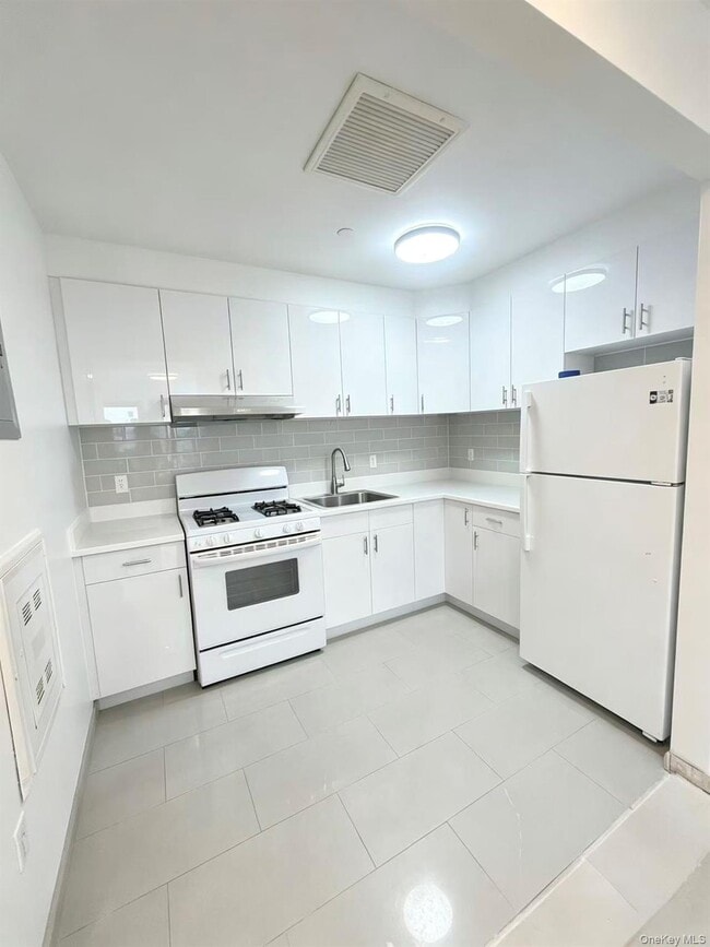 Photo - 108-50 Roosevelt Ave Unit 4B