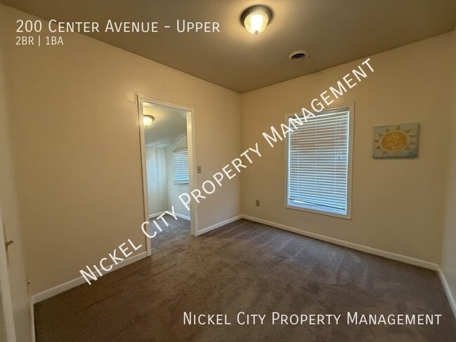 Photo - 200 Center Ave Unit Upper