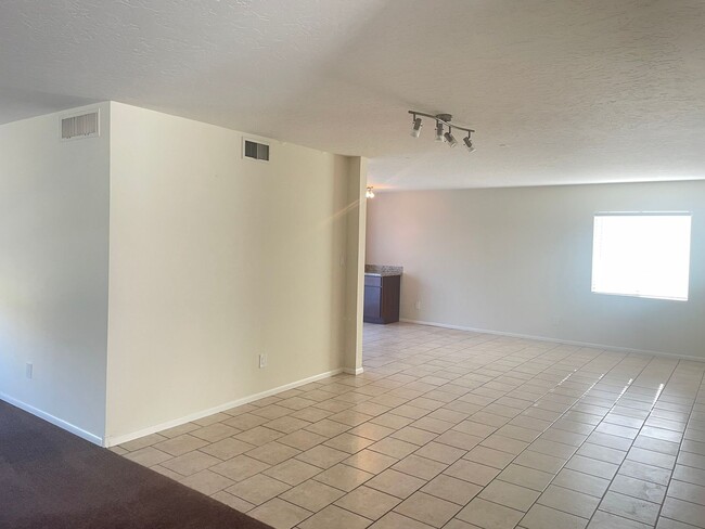 Photo - COMMUNITY POOLS-3 Bedroom/2 Bath in Dobson Ranch