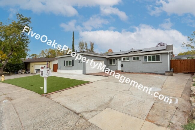 Photo - 116 Coralie Way