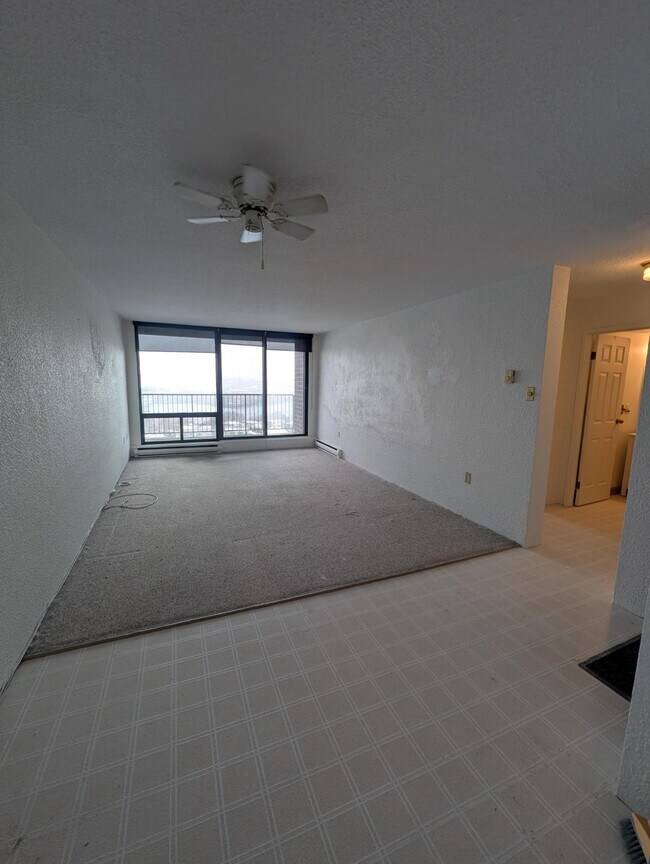 Photo - 5572 N Ridge Rd