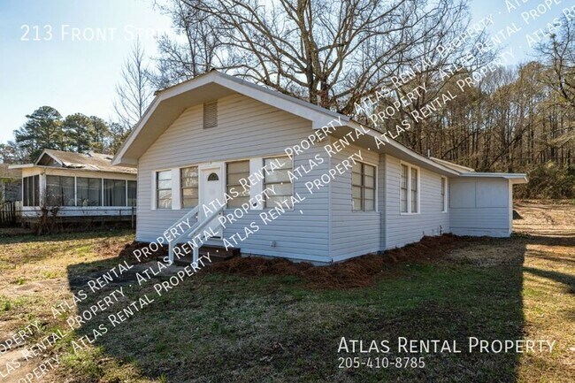 Photo - 213 Front St