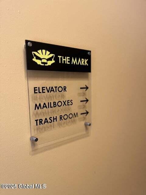 Photo - 37 Maiden Ln Unidad 3A