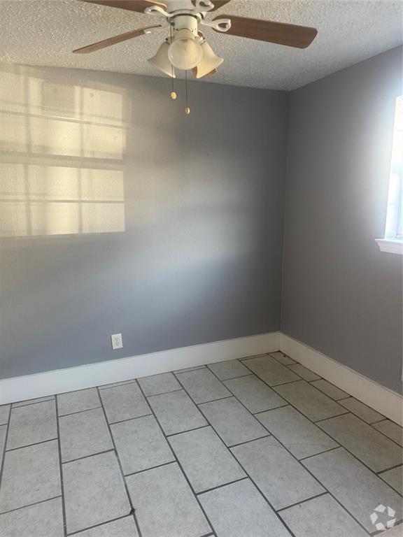 Building Photo - 7018 Avenue F Unit 6 Rental