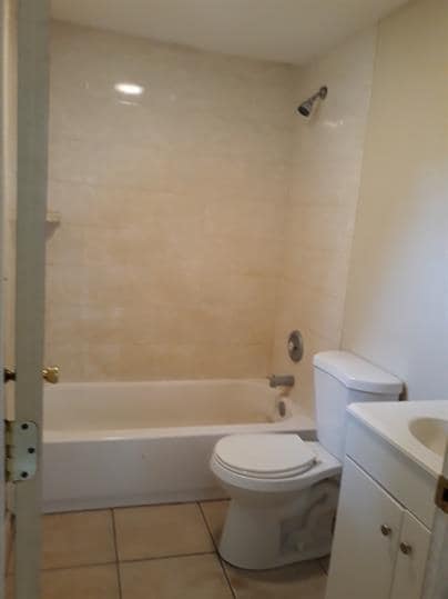 Photo - 1628 Crest Ave