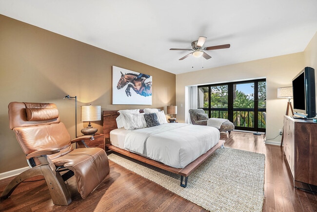 Building Photo - 11355 Pond View Dr Unit D202