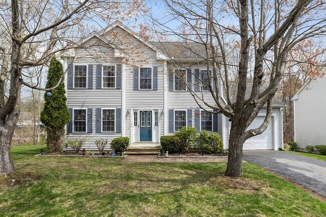 Photo - 24 Loring Avenue House