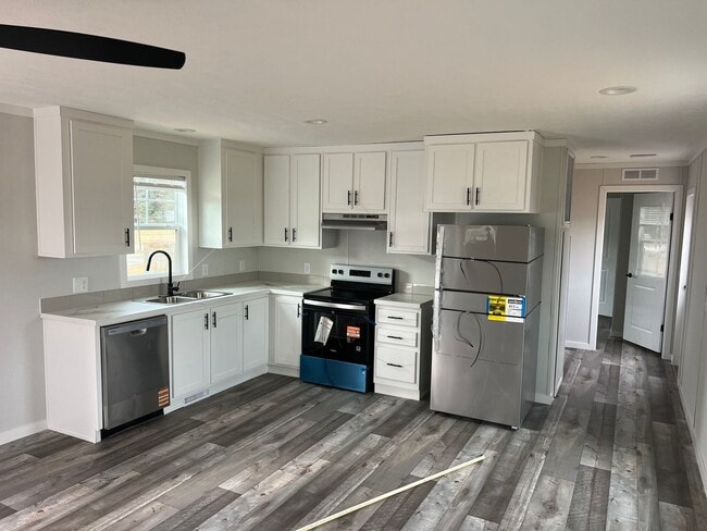 Photo - 16800 Jessica Rd