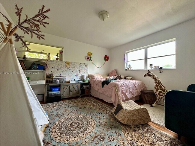 Photo - 1135 101st St Unidad 6