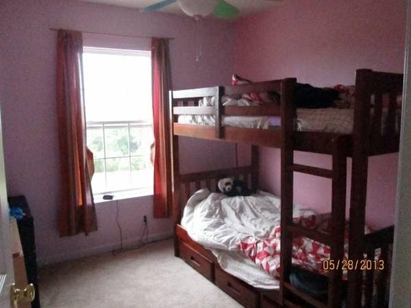 Dormitorio 2 - 512 Twintree Ter NE