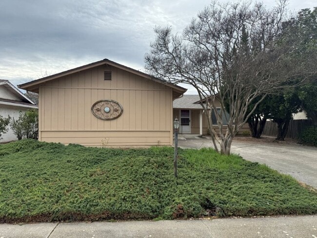 Photo - 2 Bedroom 2 Bath One Story Senior Community Vacaville *Star Rentals