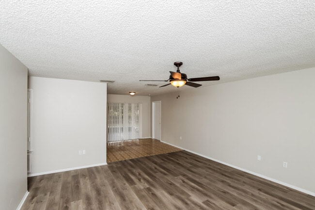 Photo - 1024 Porpoise Dr