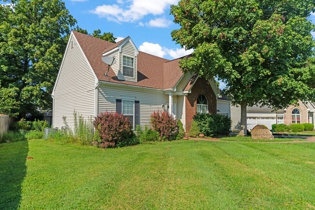 Photo - 8603 Raintree Cir
