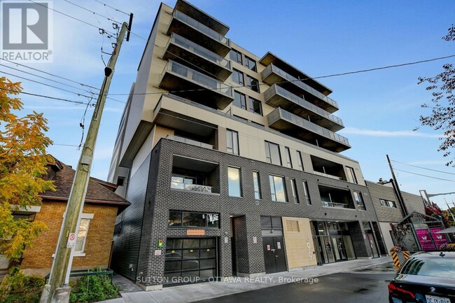 Photo - 399 Winston Ave Unité 601