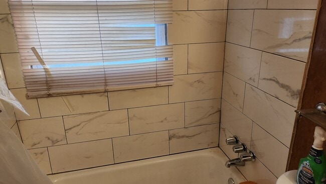 Photo - 2291 Green Rd