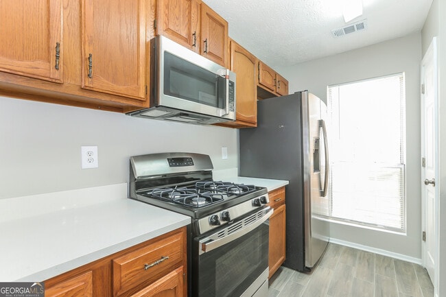 Photo - 3020 Linden Dr