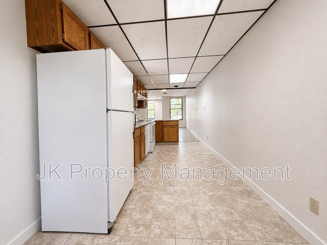 1200 1st Ave N Unit 03