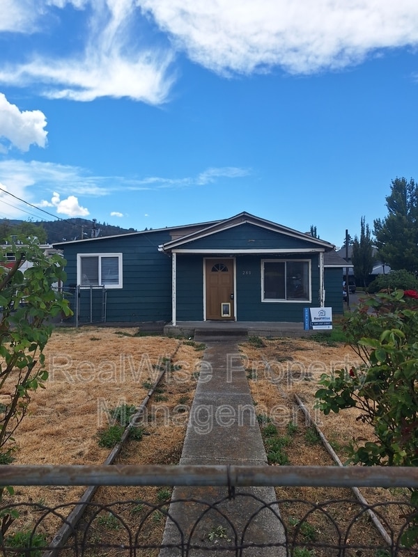 Building Photo - 280 A St Rental