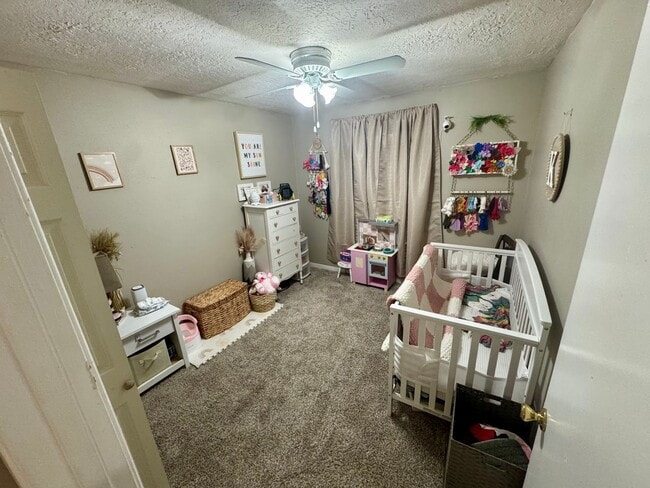 Photo - AUGUST PRE-LEASE!!!  3 Bedroom 2 Bathroom Duplex on Bus Route