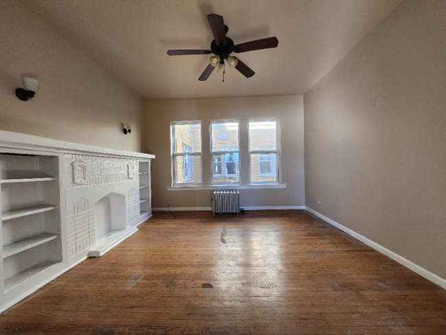 Building Photo - 10 N Long Ave Rental
