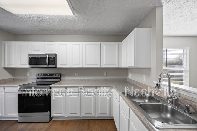 Photo - 5856 Monroe Crossing