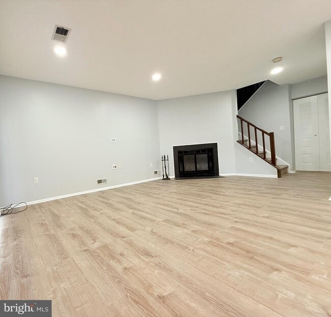 Photo - 31 Drewes Ct