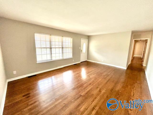 Photo - 10014 Louis Dr SE