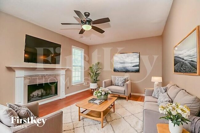 Photo - 60 Landing Ln