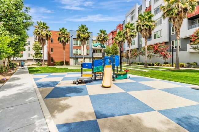 Photo - 380 Riesling Ave