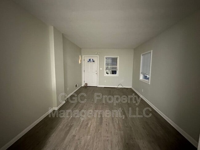 Photo - 4 1/2 Salsbury St Unit 1