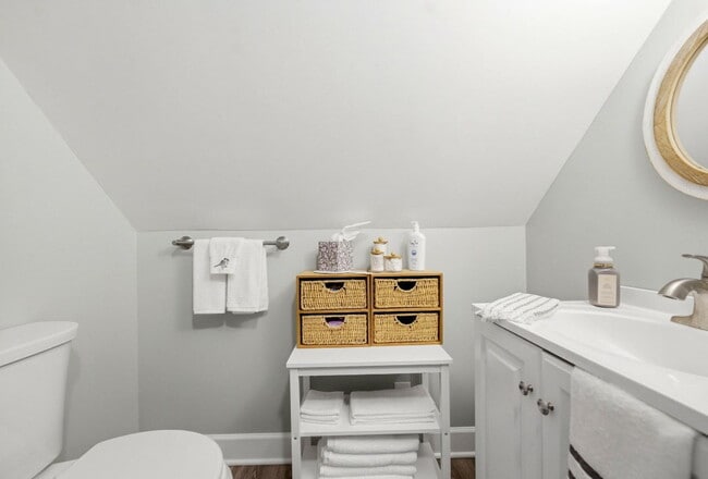 Furnished 3-Bedroom Single-Family Home in Lancaster