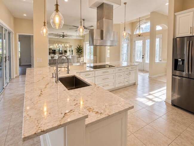 13535 Bluewater Cir