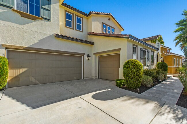 Photo - 30592 Hawkscrest Rd