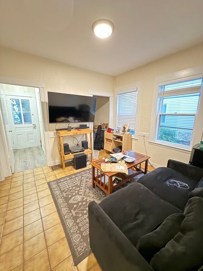 Photo - Townhouse perfect for "Socially Inclined" Students.  Get $1,000 upon closing!   TV's & mini-fridg...