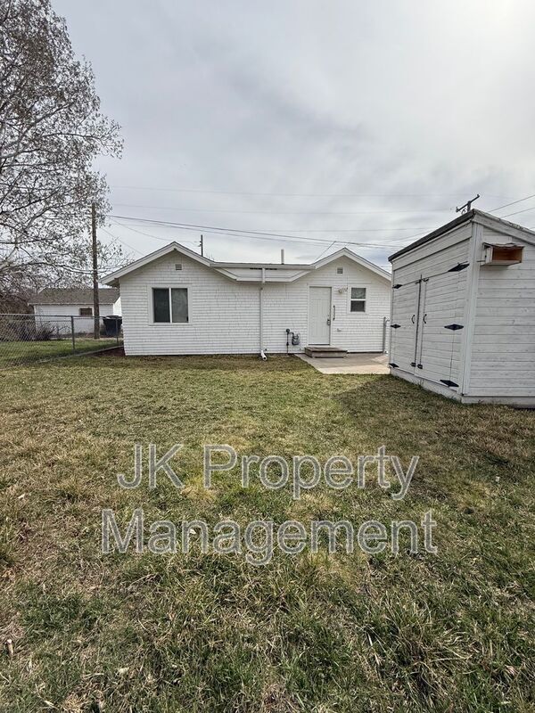 Photo - 1824 6th Ave N