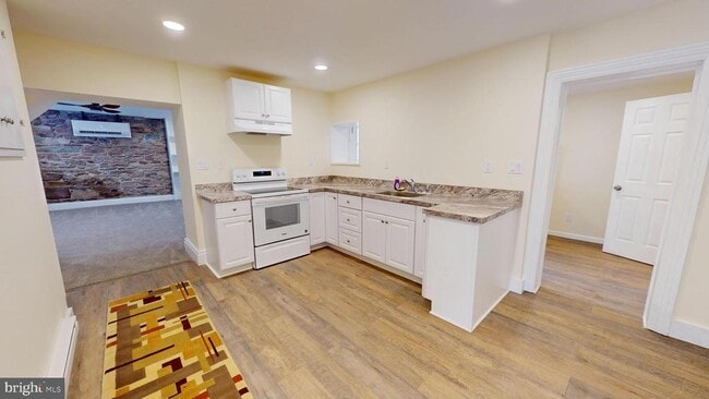 Photo - 824 Kintner Rd