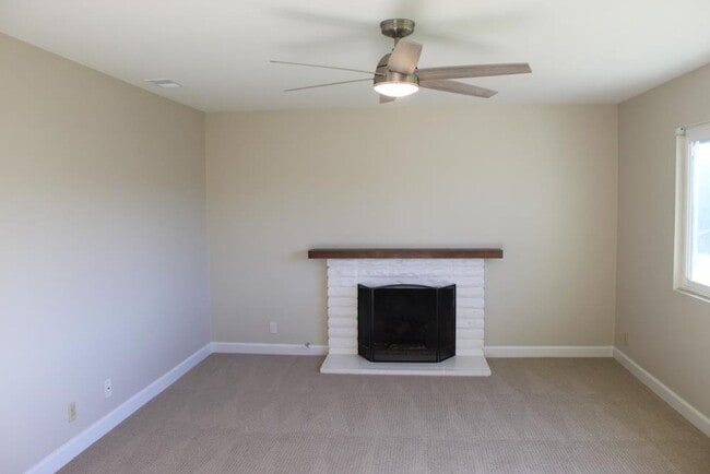 Photo - 4Bed/2Bath Remodeled Home in Carlsbad with a Pool~ Trieste