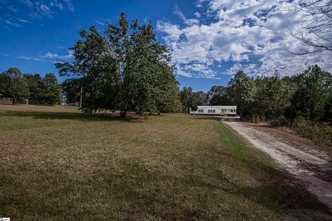 Photo - 296 Fish Camp Rd