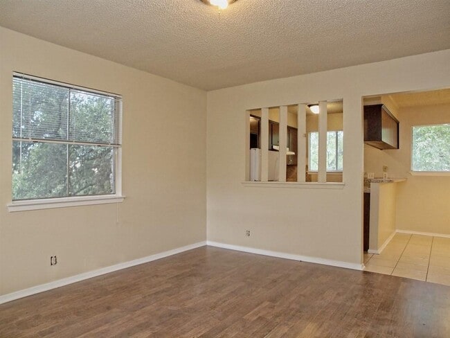 Photo - 509 Cedar Dr Unit 104