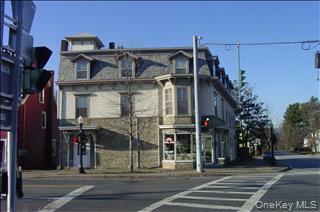 Building Photo - 4 W Market St Unit 2