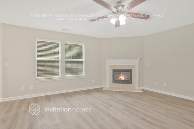 5327 Paddington Ln