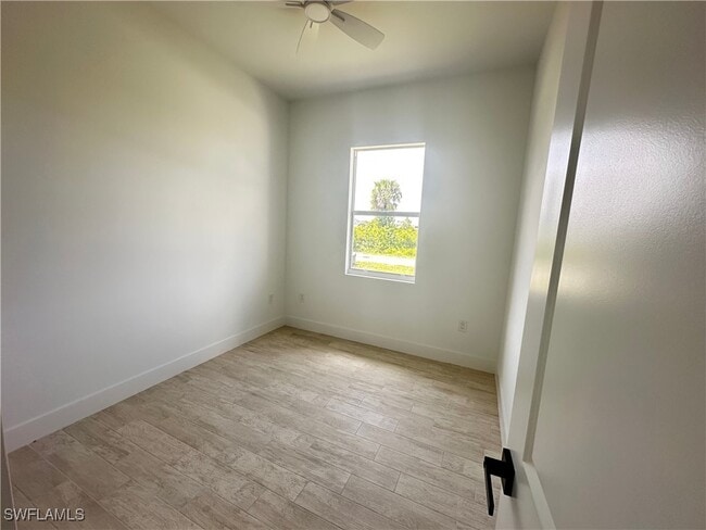 Photo - 2902 61st St W