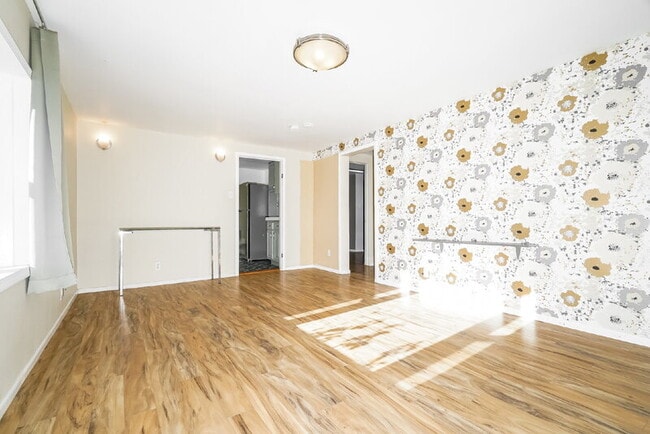 Photo - 11847 44th Ave S