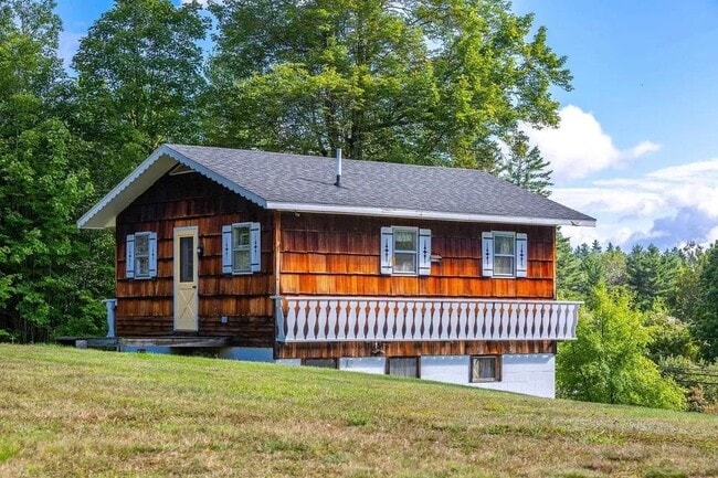 Building Photo - 13 Winhall Hollow Rd