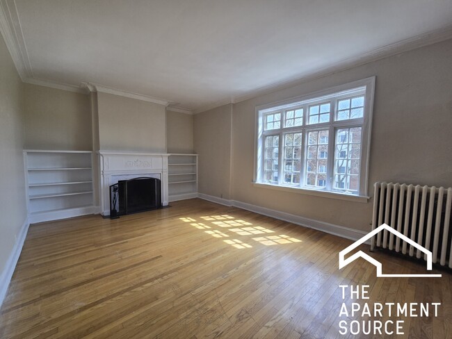 Photo - 1456 Oak Ave Apartment