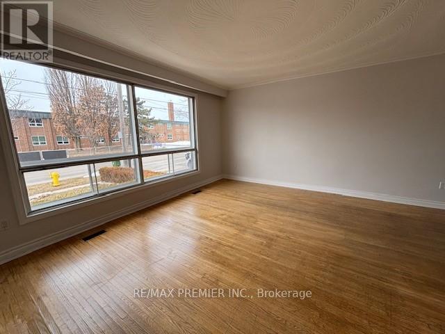 Photo - 199 Gracedale Blvd