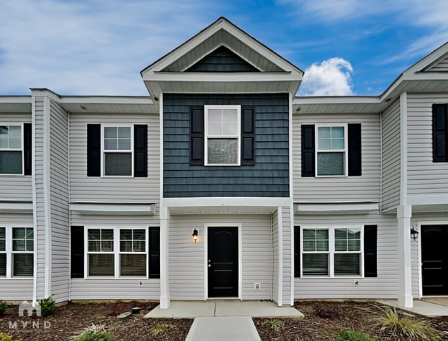 Building Photo - 45 Brown Thrasher Ct